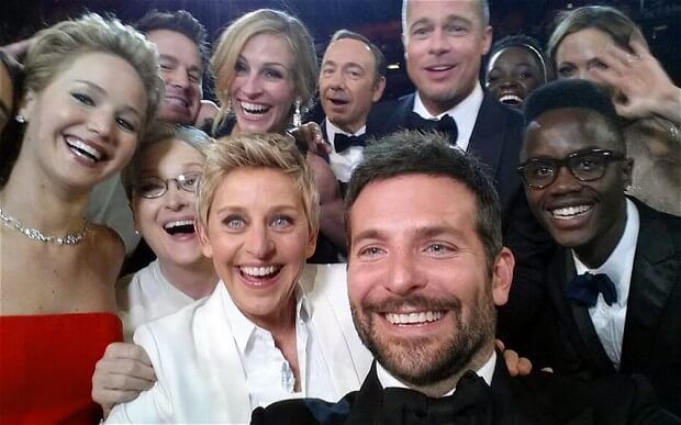 Group selfie taken by Ellen Degeneres and other Hollywood actors