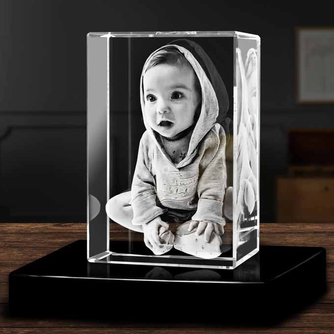 A 3d crystal photo of a baby boy for gifting